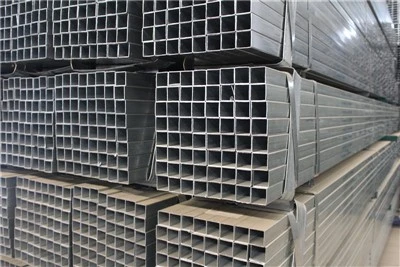 ASTM A 500 GR. Горещо поцинкована квадратна правоъгълна стоманена тръба 42 микрона 300 g/m²